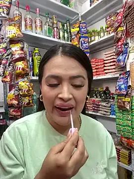 Sara_fun on StripChat