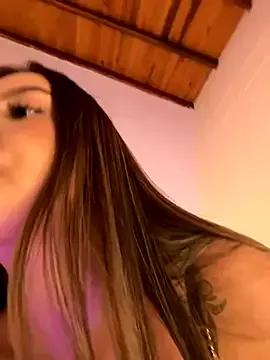 Sarapalmer1 on StripChat
