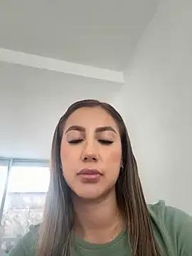 Sarapalmer1 on StripChat