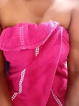 SARITHA_lk on StripChat