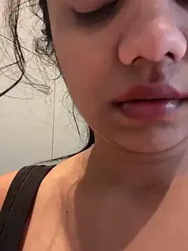 ScarletAss on StripChat