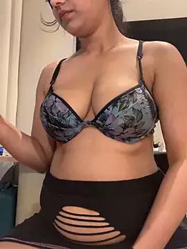 ScarletAss on StripChat