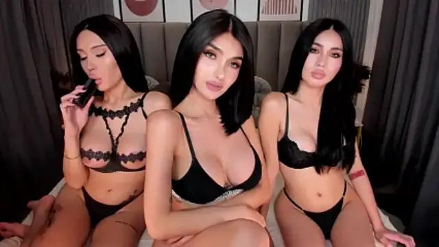 ScarletGreysonn on StripChat