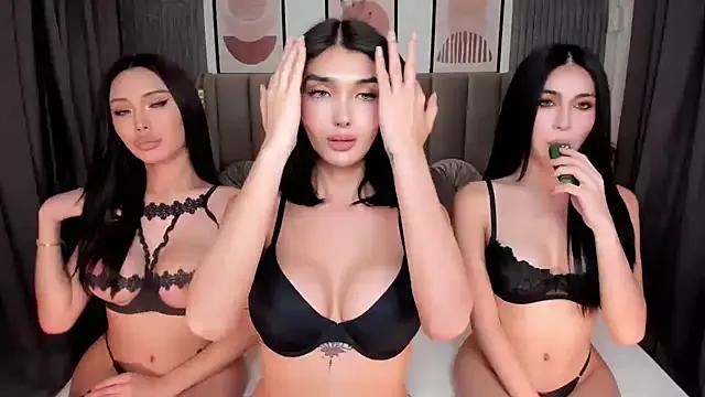 ScarletGreysonn on StripChat