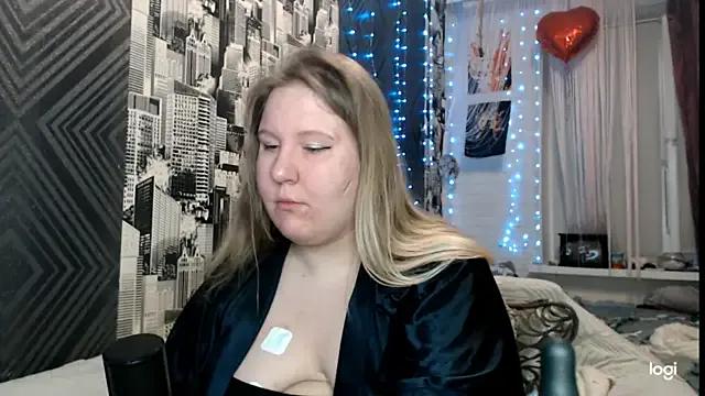 SecretGoddesss — Take off your top on 10 min