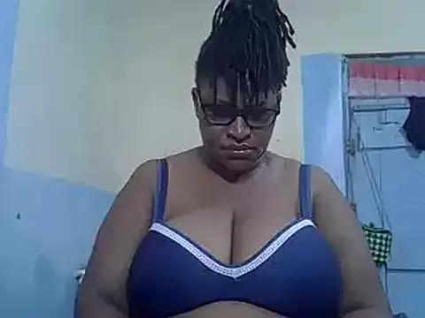 sexy_bigboobss on StripChat