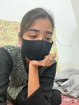 Sexykhushi041 on StripChat