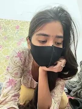 Sexykhushi041 on StripChat