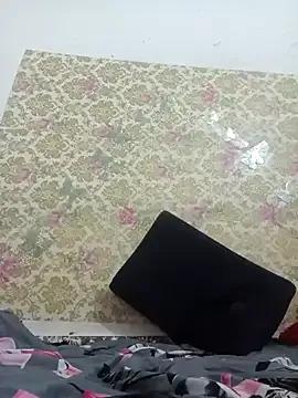 Sexykhushi041 on StripChat