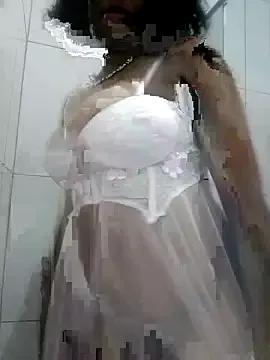 SEXYMOANSXX on StripChat