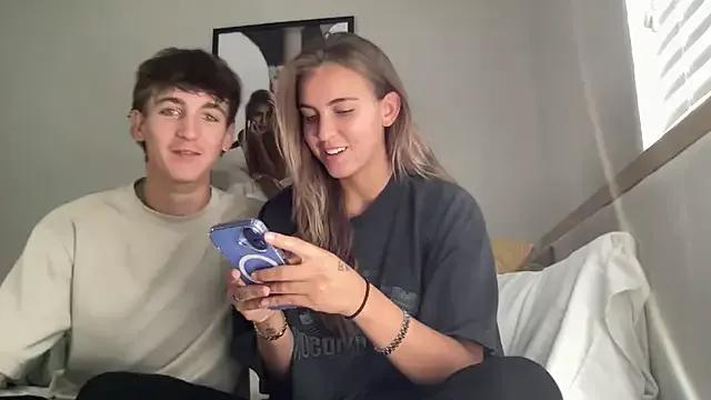 ShaniRea on StripChat