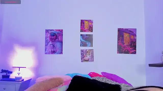 shizuka_84 on StripChat