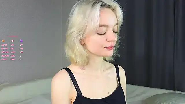 ShizukaBlanche on StripChat