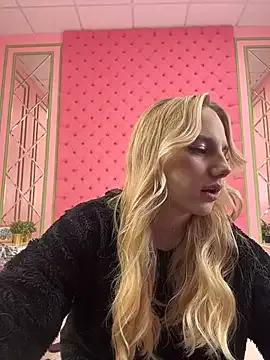 Sky_Cutie on StripChat