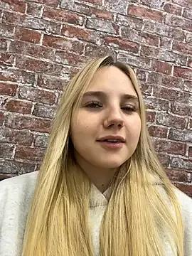 Sky_Cutie on StripChat