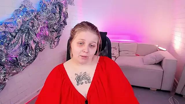 SladaDell on StripChat