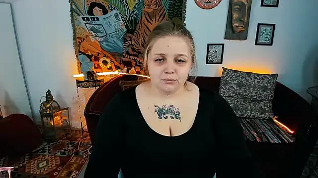 SladaDell on StripChat