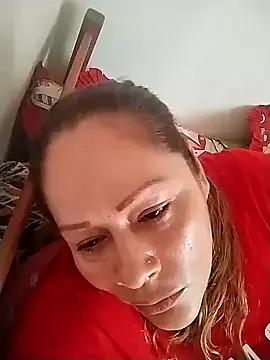 SluttyMilf79 on StripChat