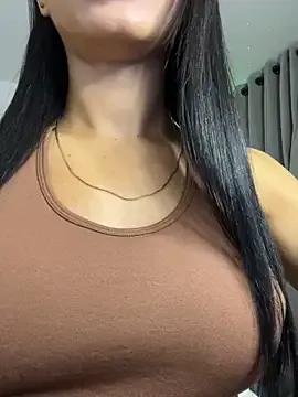 Sofizuly on StripChat