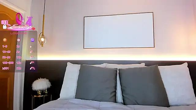 SolAvelar on StripChat