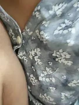 Soni_cute86526 on StripChat