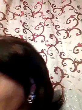 Sonya-35 on StripChat