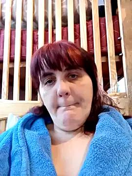 Sonya-35 on StripChat