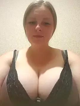 Sophia_BigBoobss_1 on StripChat