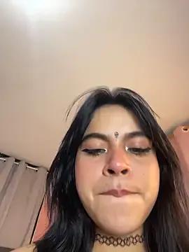 Sophie_wyld on StripChat