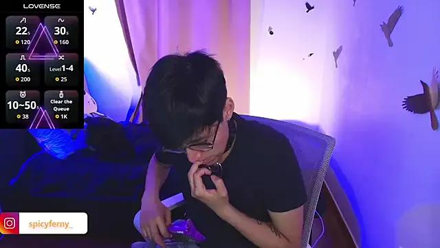 spicyferny on StripChat