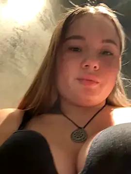 StephanieMur on StripChat