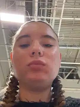 StephanieMur on StripChat