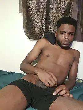 Suamyst_25 on StripChat