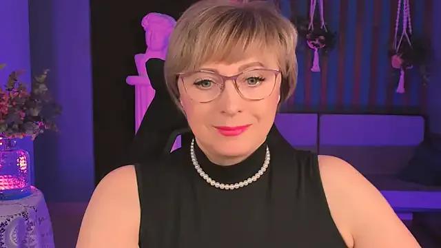 sugar_vivien on StripChat