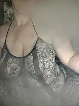 Sugartits112178 on StripChat