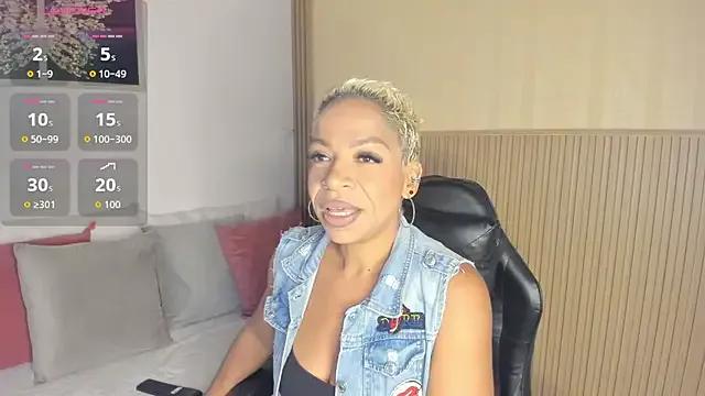 summer_night_ on StripChat