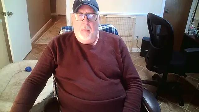 superbearboss on StripChat