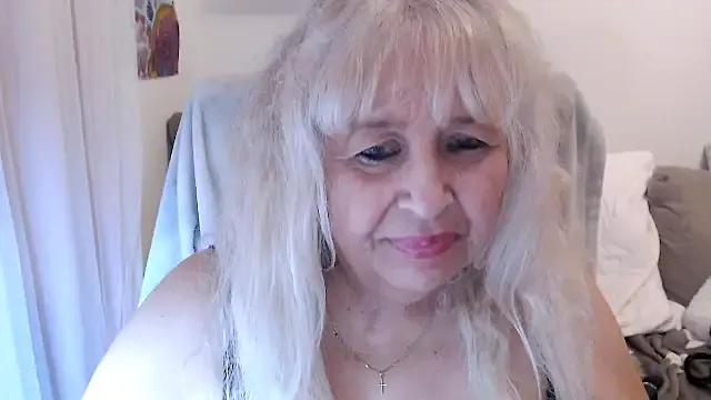 SusiLifeXXX on StripChat