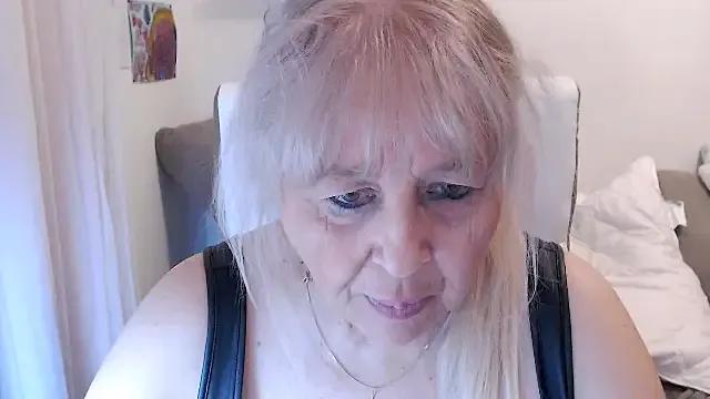 SusiLifeXXX on StripChat