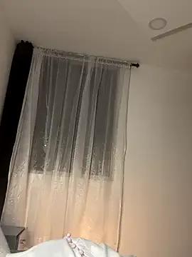 Sweet-Jade on StripChat