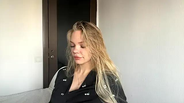 SweetAmelia69 on StripChat