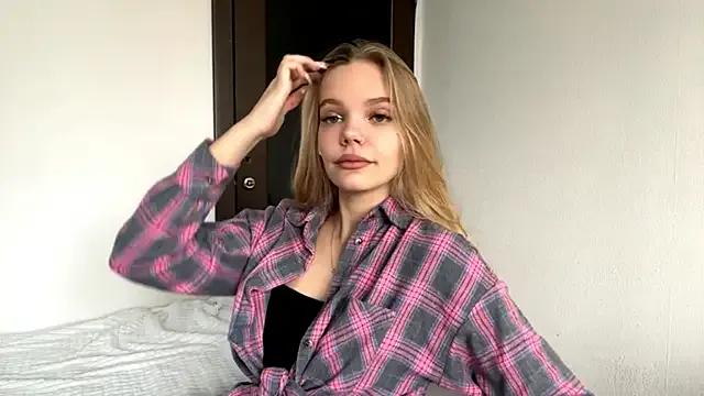 SweetAmelia69 on StripChat