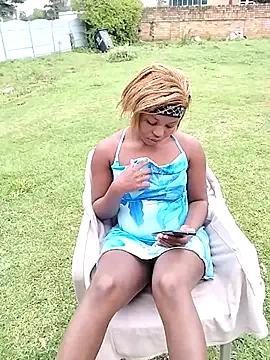 SweetHoney21_ — Freechat on StripChat