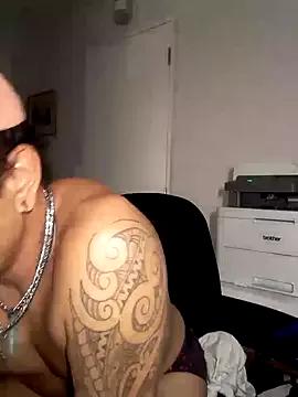 TAIZWRLD on StripChat