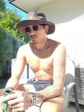 TAIZWRLD on StripChat