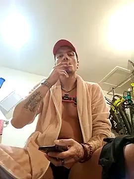 TAIZWRLD on StripChat