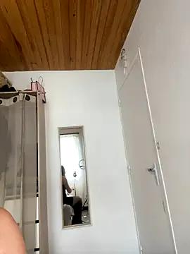 TalullaX — Striptease