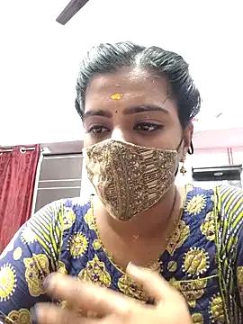 Tamil-Meenu12 on StripChat