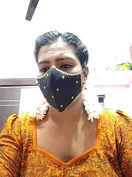 Tamil-Meenu12 on StripChat