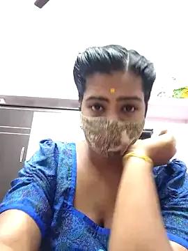 Tamil-Meenu12 on StripChat